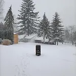 Glashuette Kisujbanya Vadaszhaz *