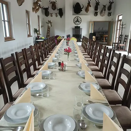 Glashütte Kisújbánya Vadászház Hosszúhetény