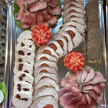 Glashütte Kisújbánya Vadászház Alpesi faház