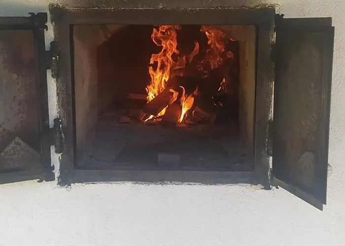 Dağ evi Glashuette Kisujbanya Vadaszhaz
